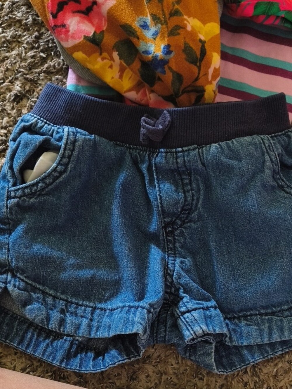 Girls Bottoms Bundle And Dress - Picture 11 of 12